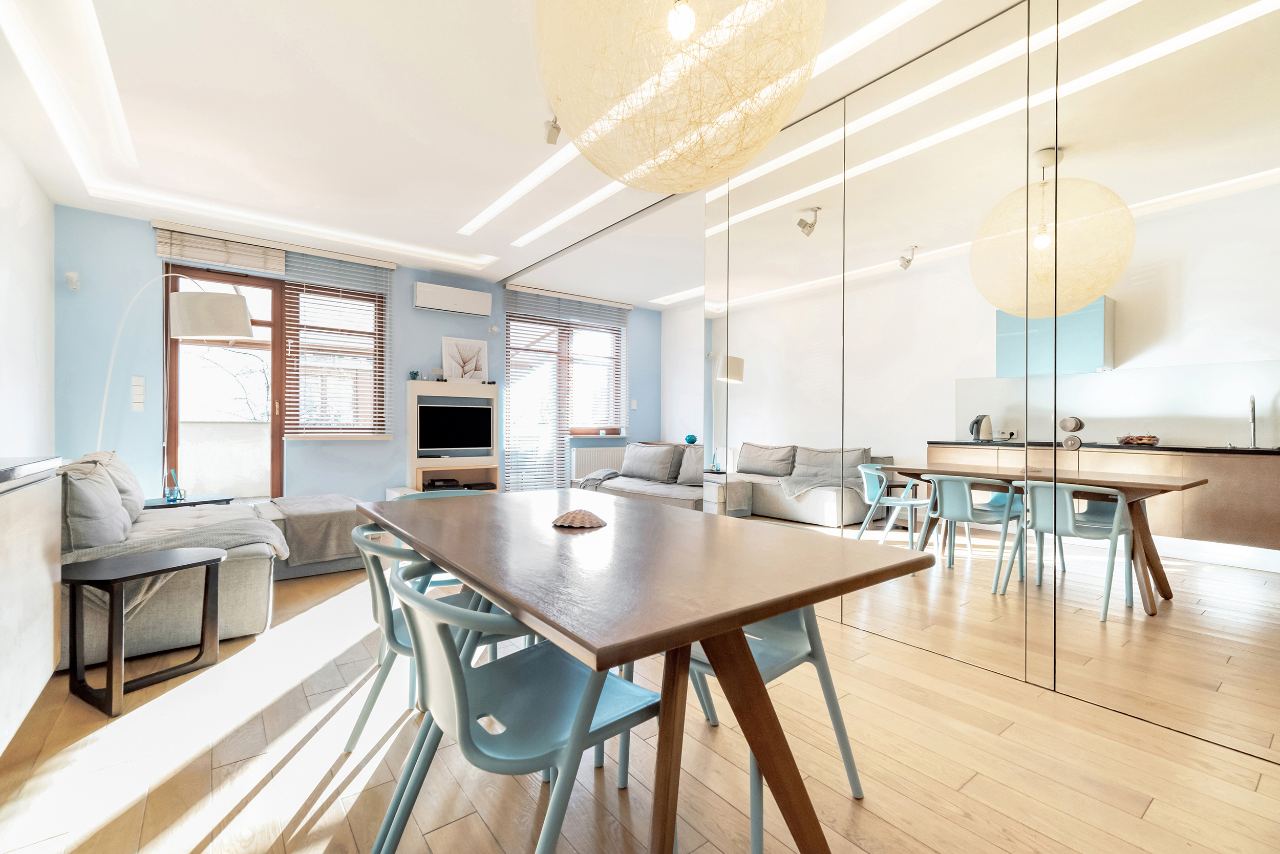 zdjęcia wnętrz apartament na wynajem jasne nowoczesne wnętrze Gdańsk