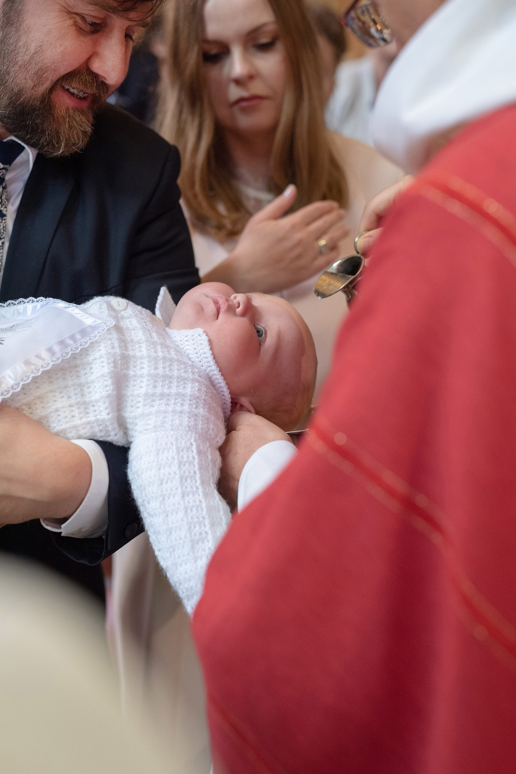 fotografia chrztu uroczystość rodzinna momenty z rodziną i bliskimi
